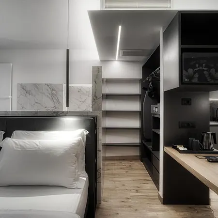 M Loft - Adults Only דירה
